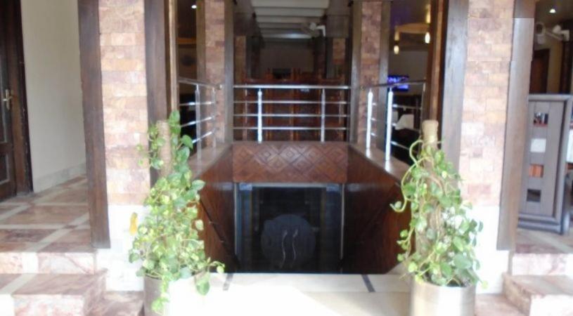 Solo Hotel & Restaurant Sargodha Exterior photo